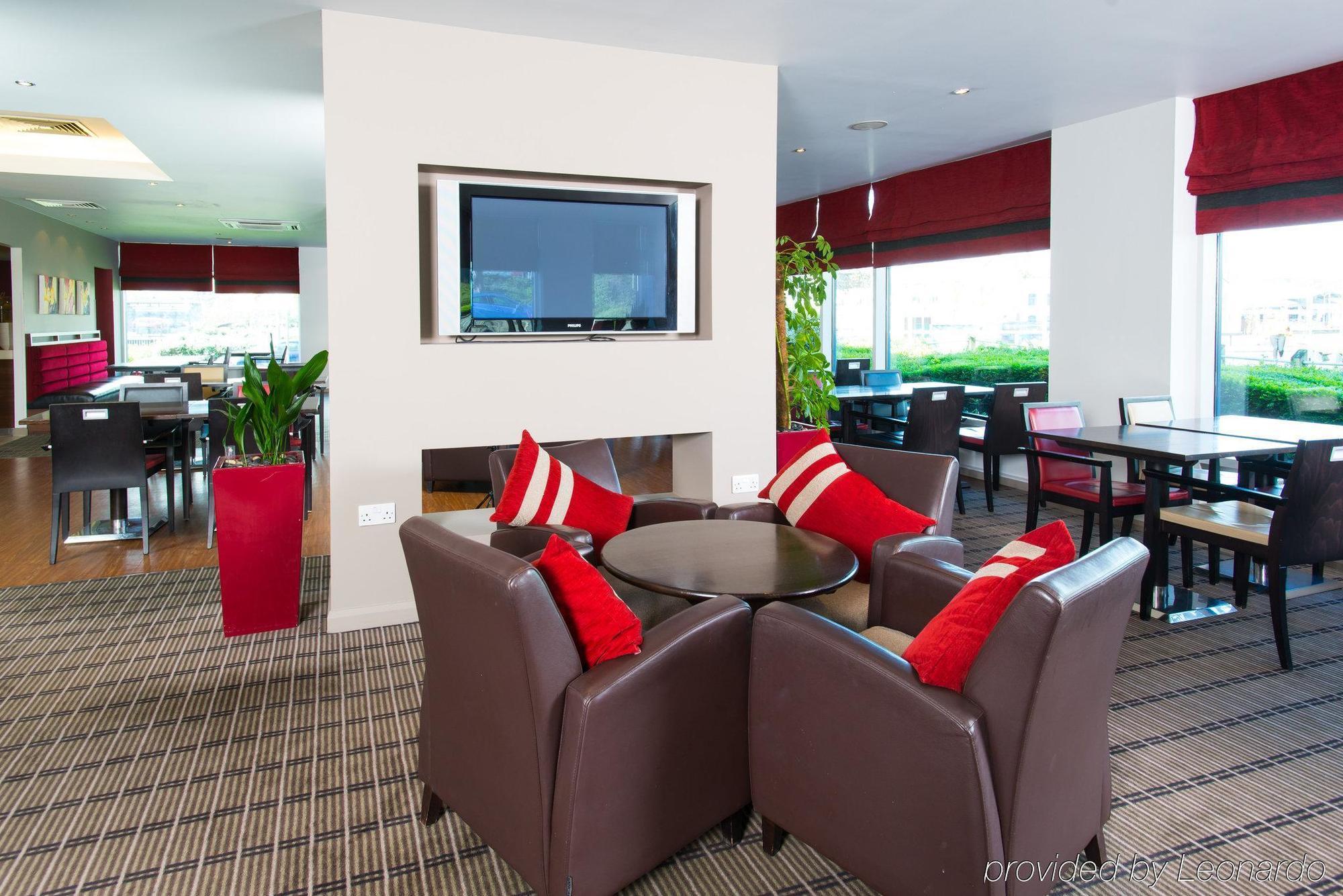 Holiday Inn Express Leeds City Centre By Ihg Exterior foto