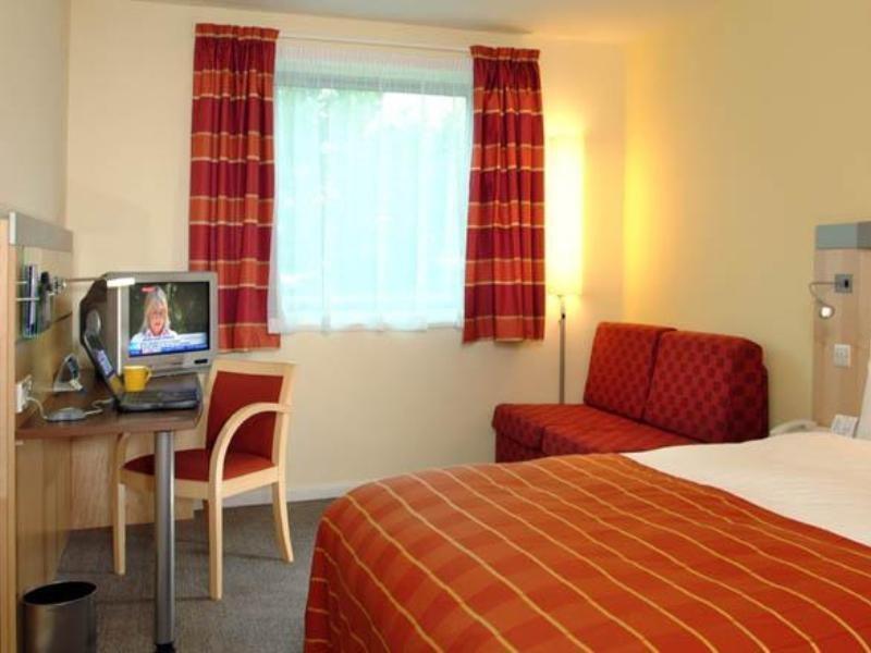 Holiday Inn Express Leeds City Centre By Ihg Exterior foto