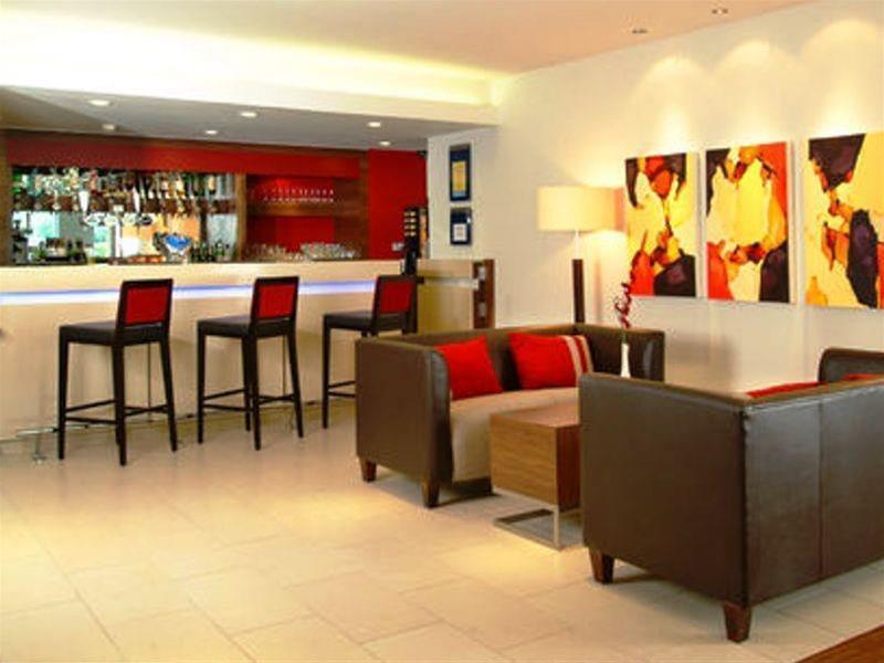 Holiday Inn Express Leeds City Centre By Ihg Exterior foto